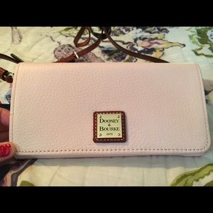 👛Dooney & Bourke blush purse wallet / combo!